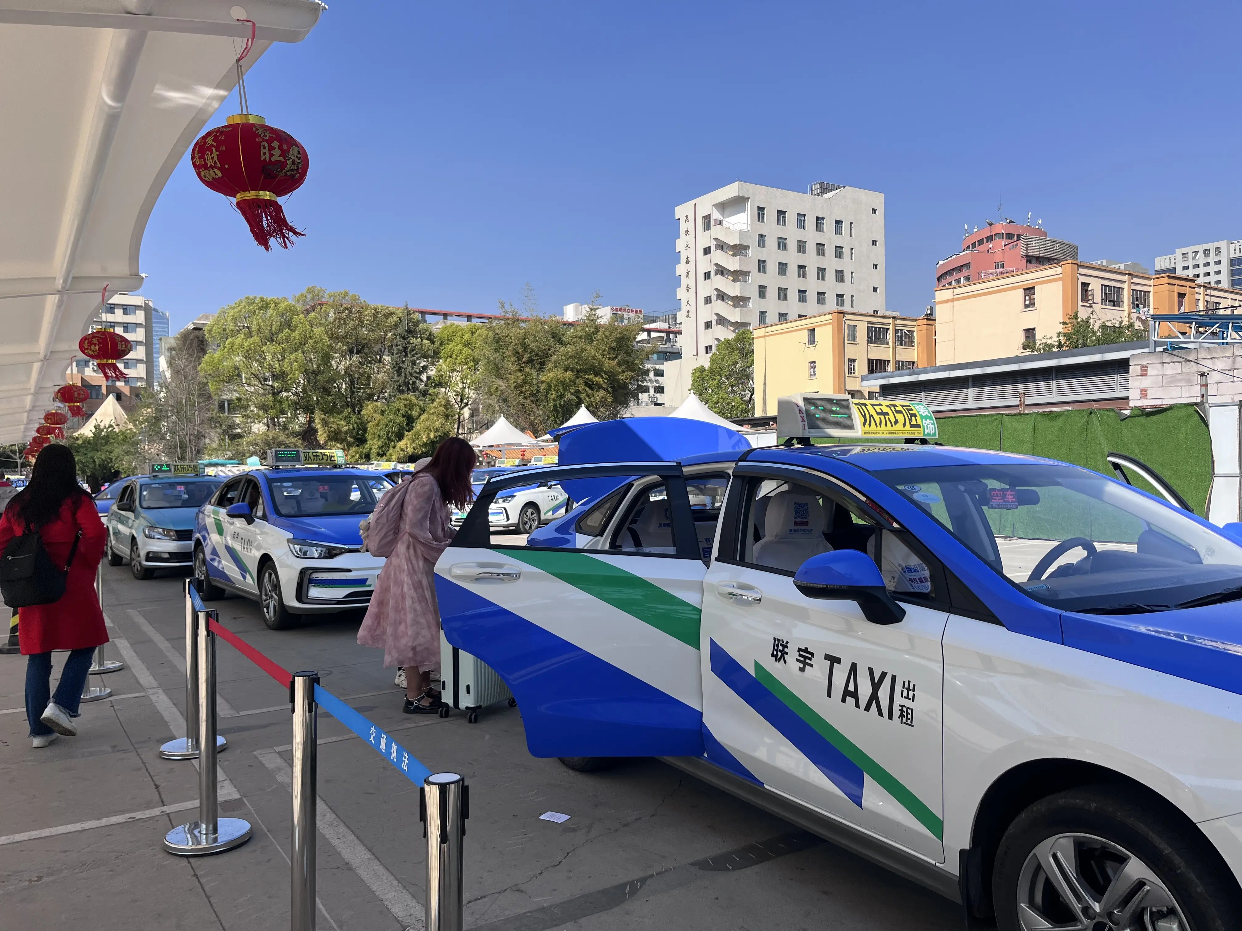 Taxis and Ride-Hailing in China