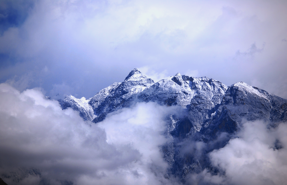 Muerdu Sacred Mountain