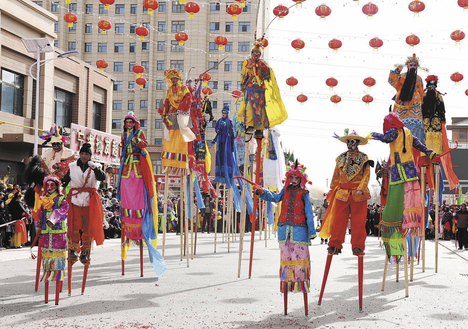 Shaanxi stilt Shehuo performance